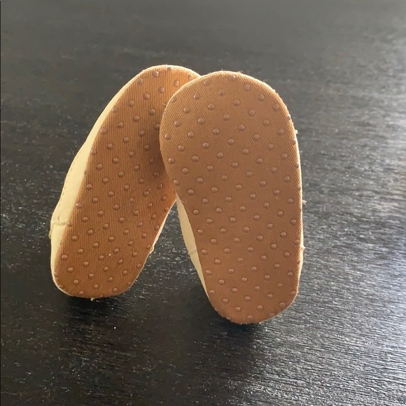 Baby shoe bundle - Picture 8 of 8